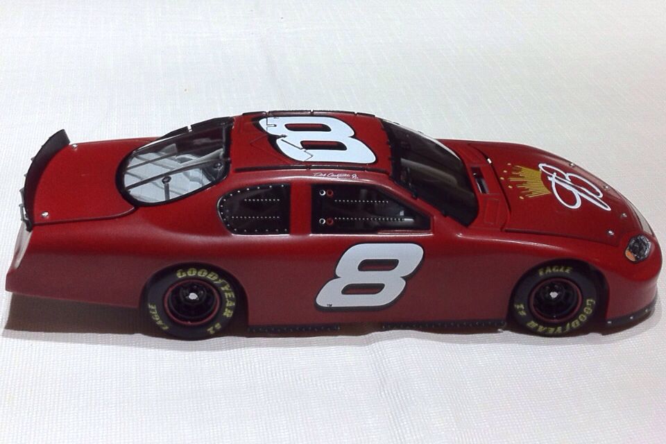 Dale Earnhardt Jr. - NASCAR Winston Cup Series toy car collectible - Main Image 2