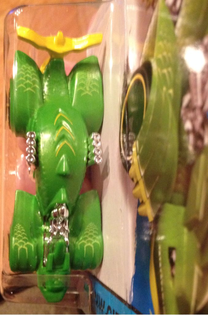 Knight draggin ( Variation) - Medieval Rides toy car collectible - Main Image 2