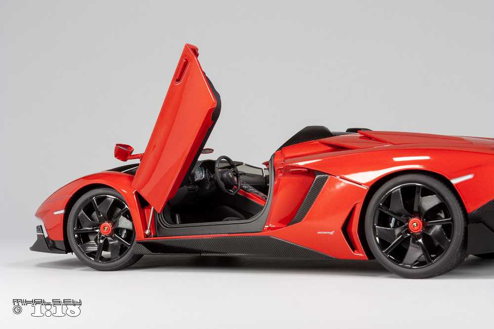 Lamborghini Aventador J - Signature toy car collectible - Main Image 2