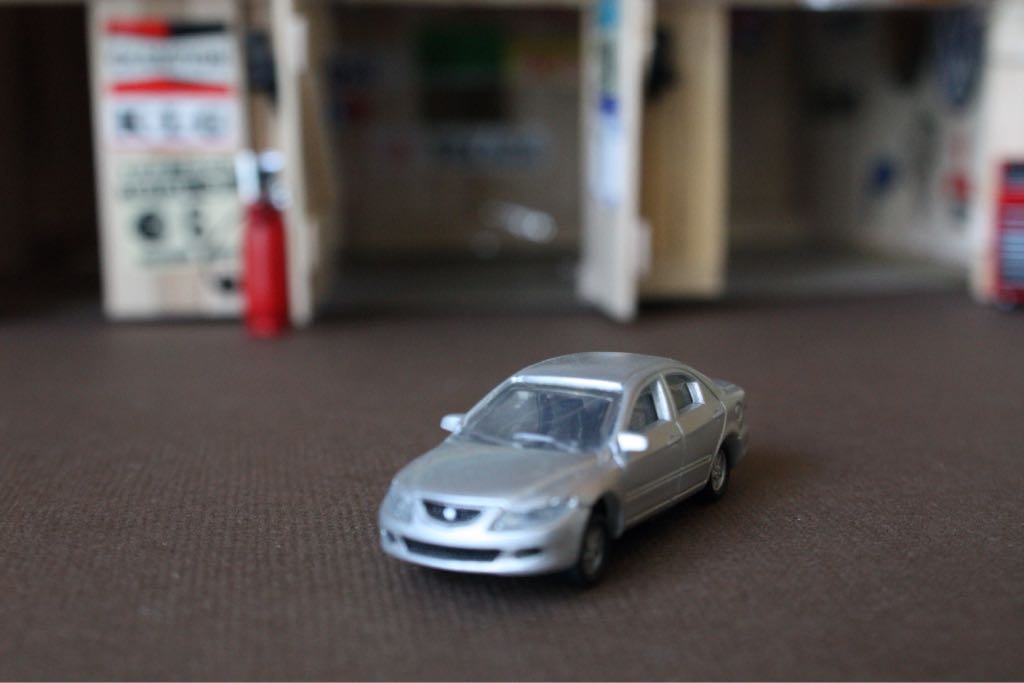 MAZDA - GG toy car collectible - Main Image 2