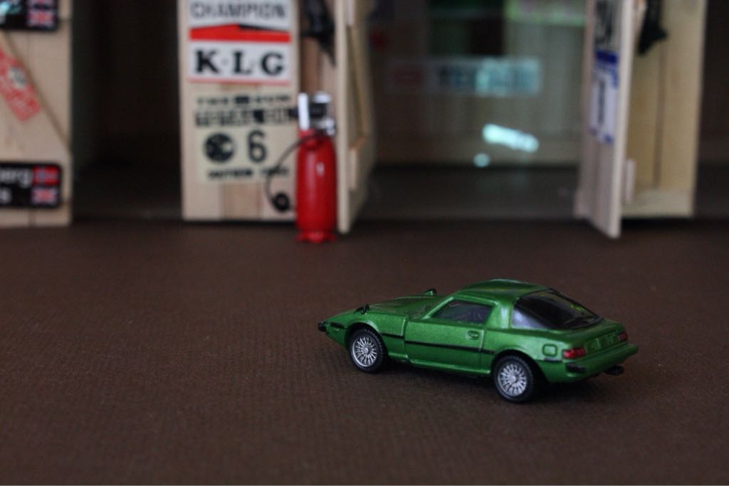 MAZDA - SA22C toy car collectible - Main Image 2