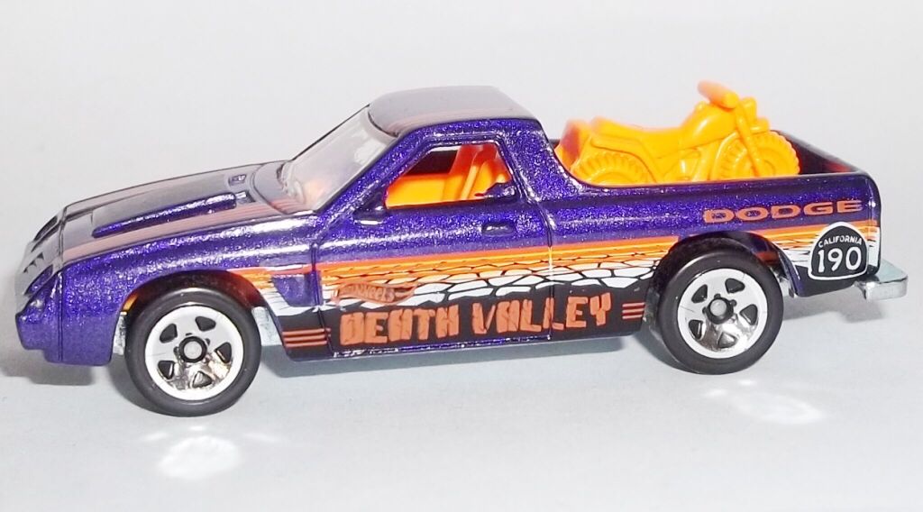1982 Dodge Rampage - HW Road Trippin’ toy car collectible - Main Image 2