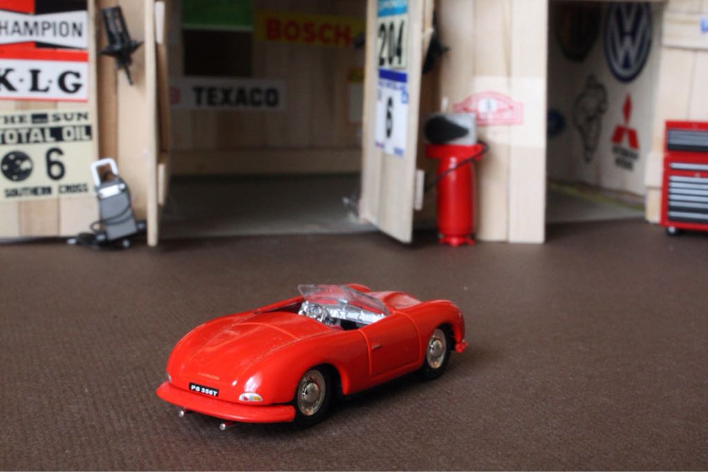 PORCHE  toy car collectible - Main Image 2