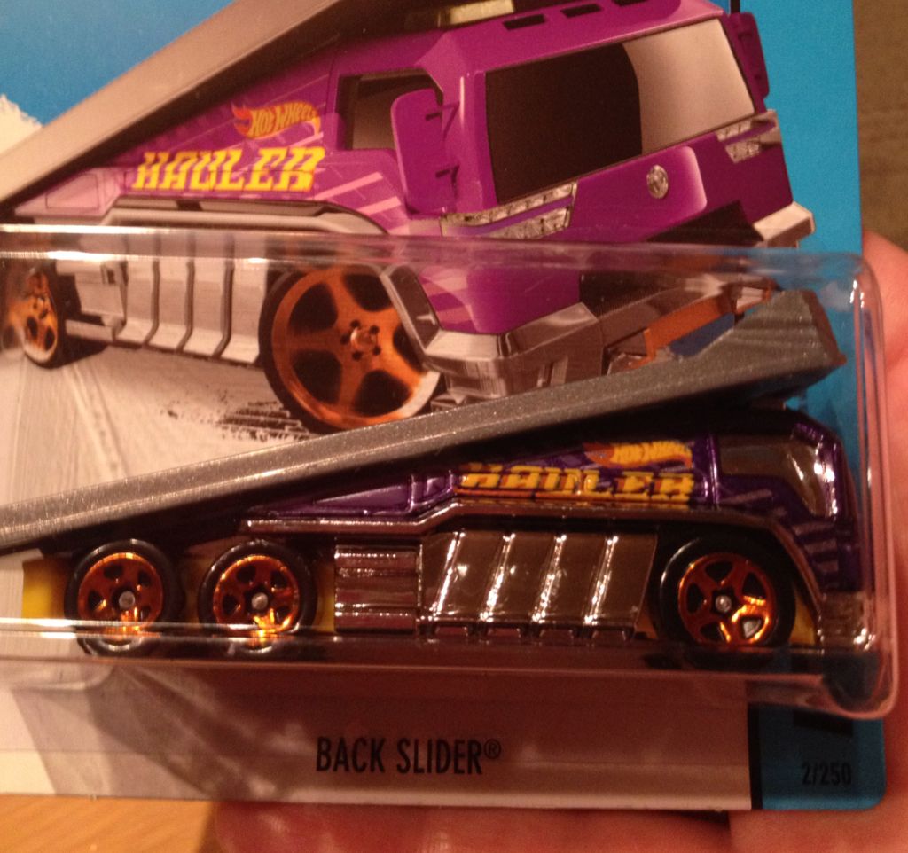 Back Slider - HW City Works toy car collectible - Main Image 2