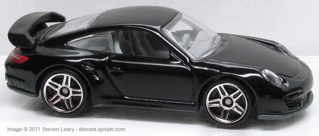 Maisto - Porsche 911 GT2 - 2014 Maisto All Stars toy car collectible - Main Image 2