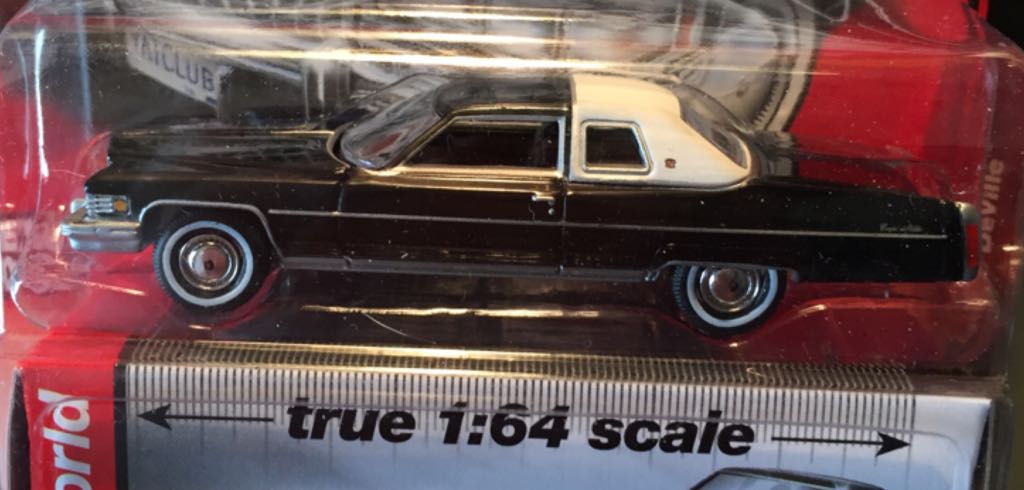 Cadillac 1976 Coupe DeVille - Land Yachts Series toy car collectible - Main Image 2