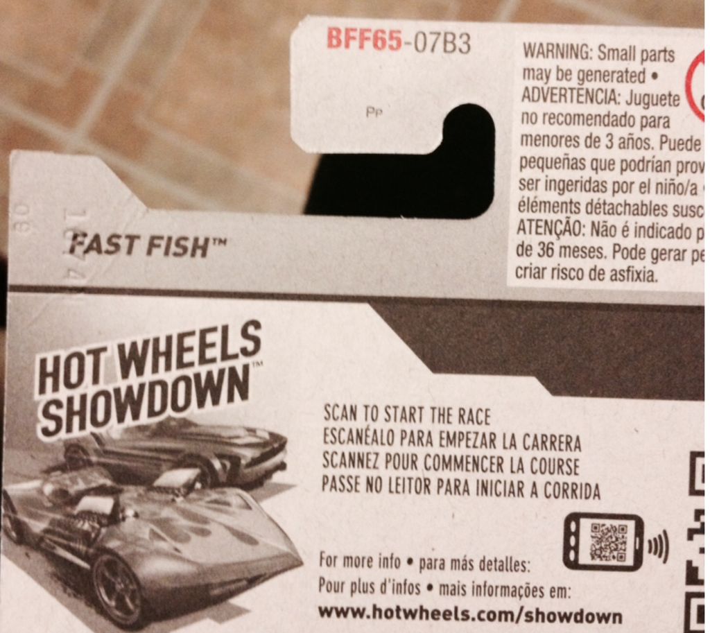 Fast Fish - 2014 HW City - HW Goal toy car collectible - Main Image 2