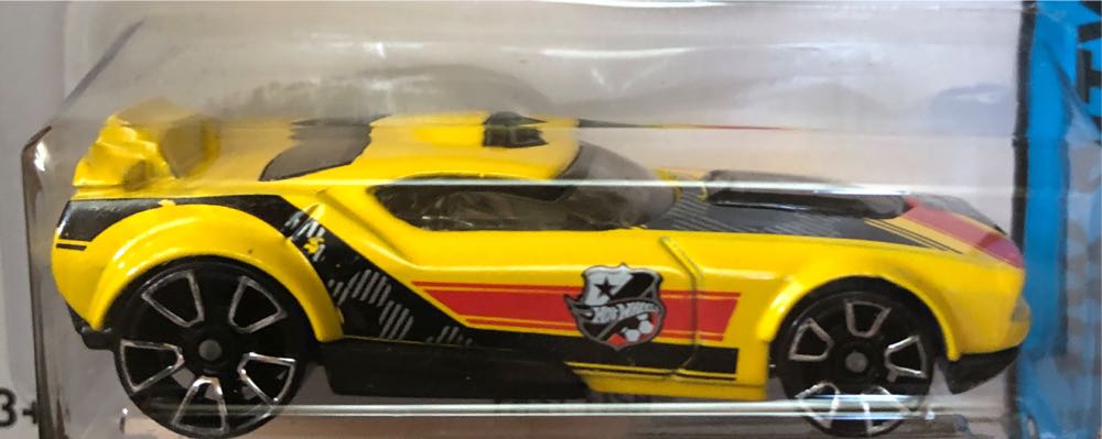 Fast Fish - 2014 HW City - HW Goal toy car collectible - Main Image 4
