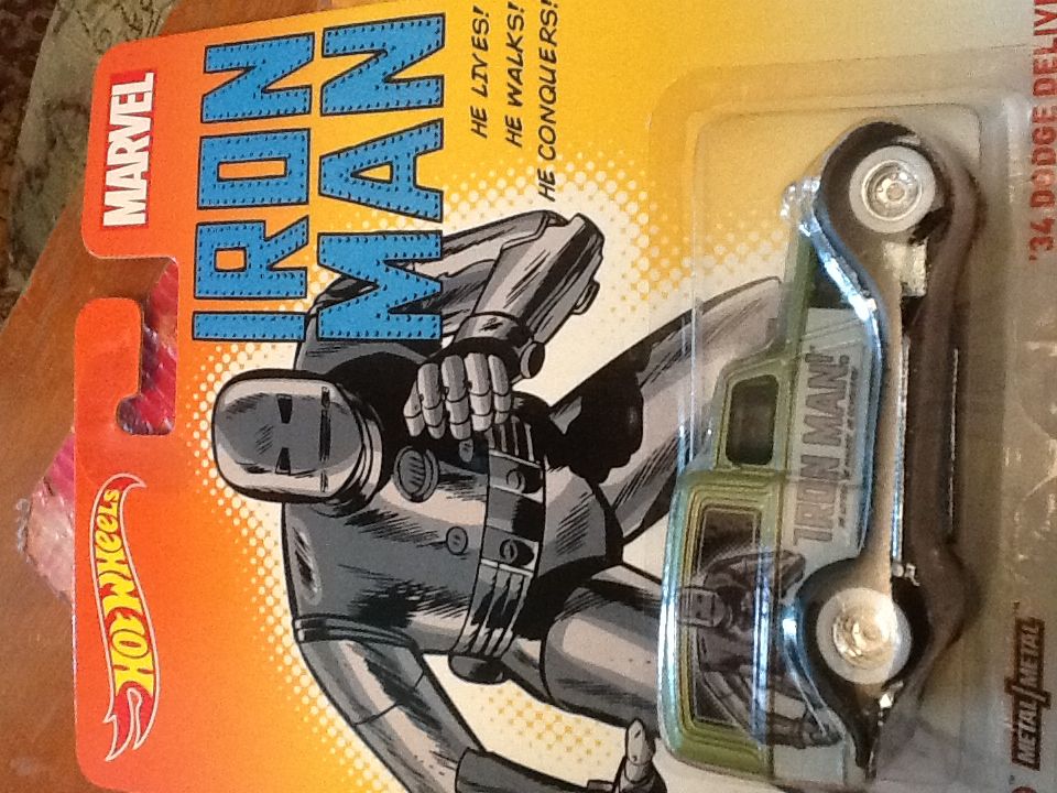 Marvel: PC Dodge Delivery - Iron Man - HW Marvel 2014 toy car collectible - Main Image 1