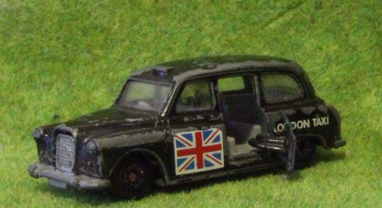 AUSTIN - Taxi toy car collectible - Main Image 1