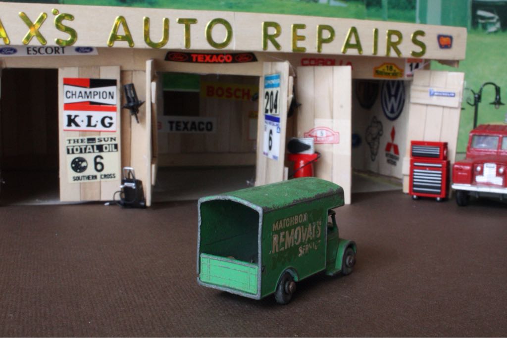 MATCHBOX  toy car collectible - Main Image 2