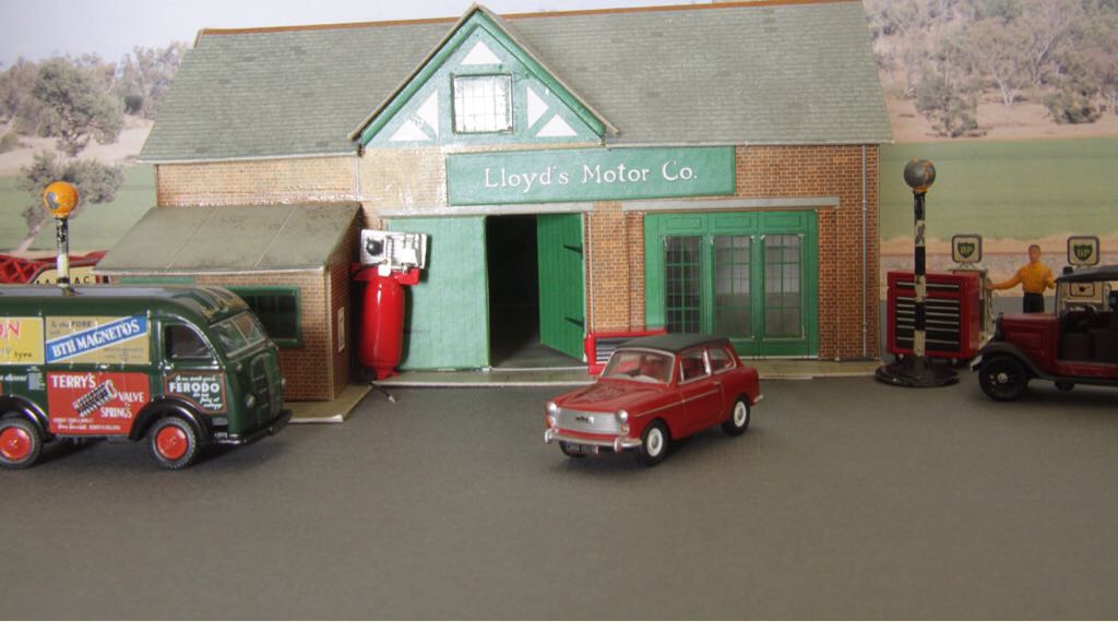 AUSTIN - FARINA toy car collectible - Main Image 2