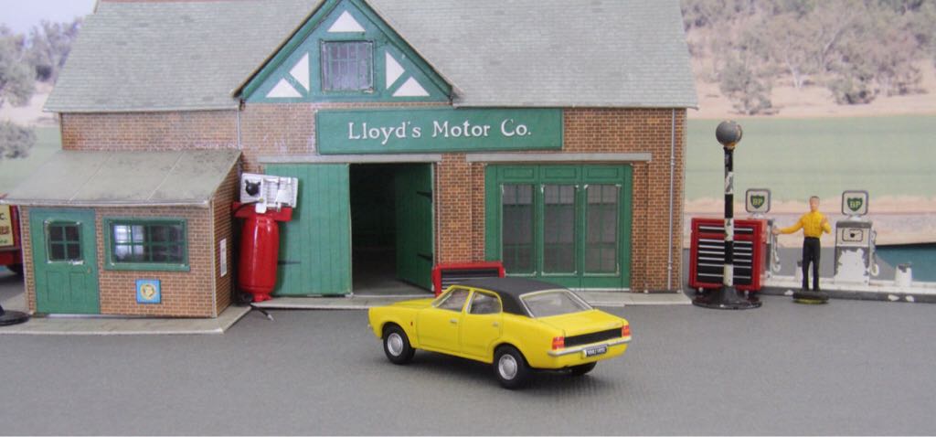 FORD - MK111 toy car collectible - Main Image 2