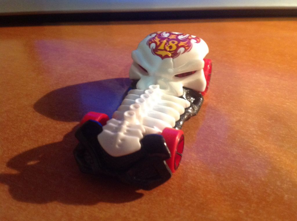 Skull Crusher - Hot Wheels 3 toy car collectible - Main Image 2
