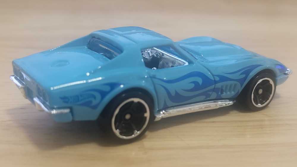 Corvette (’69) - 2014 - HW Workshop - Heat Fleet toy car collectible - Main Image 2