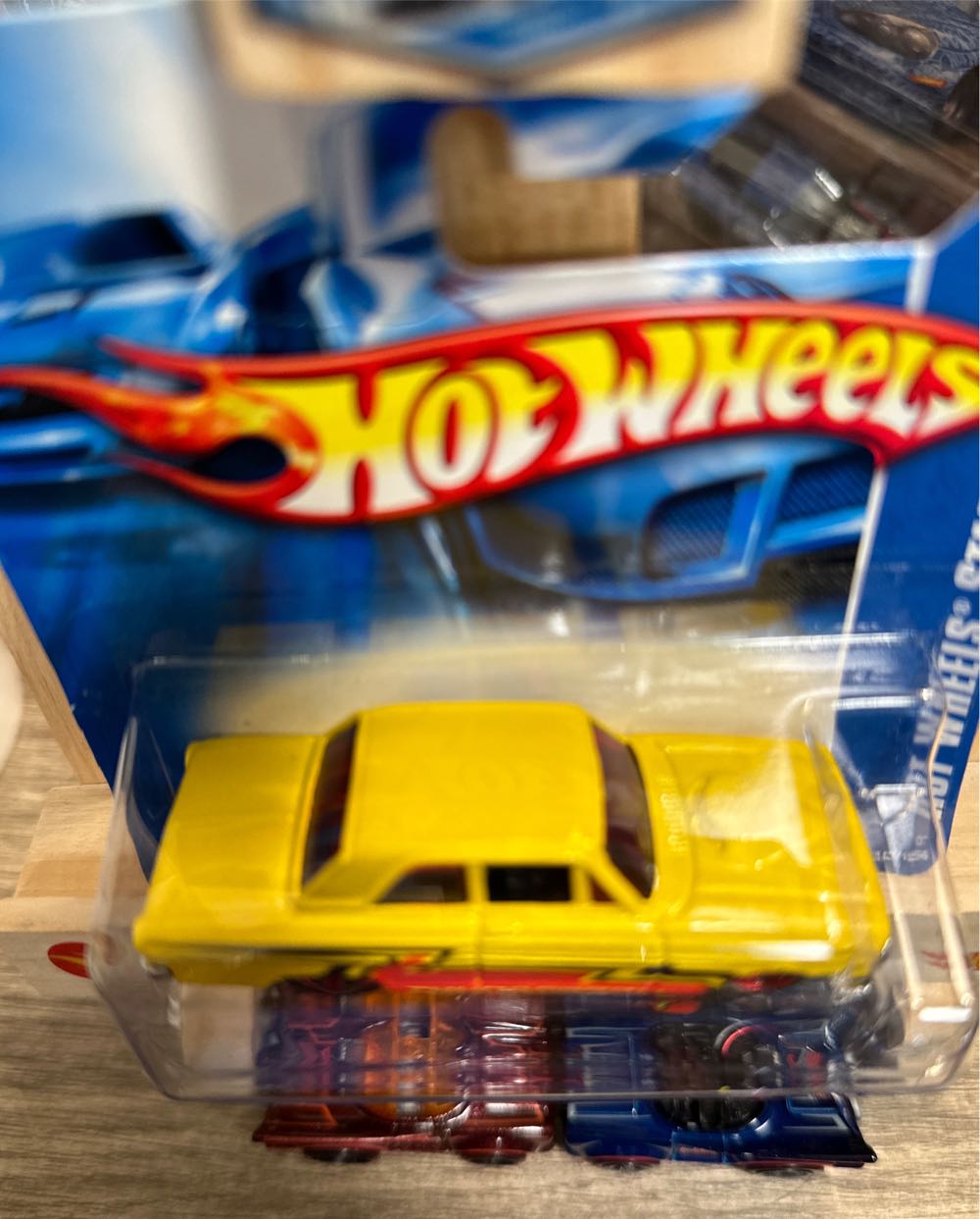 FORD THUNDERBOLT~HOT WHEELS®️ STARS - 2007-HOT WHEELS®️ STARS toy car collectible - Main Image 4