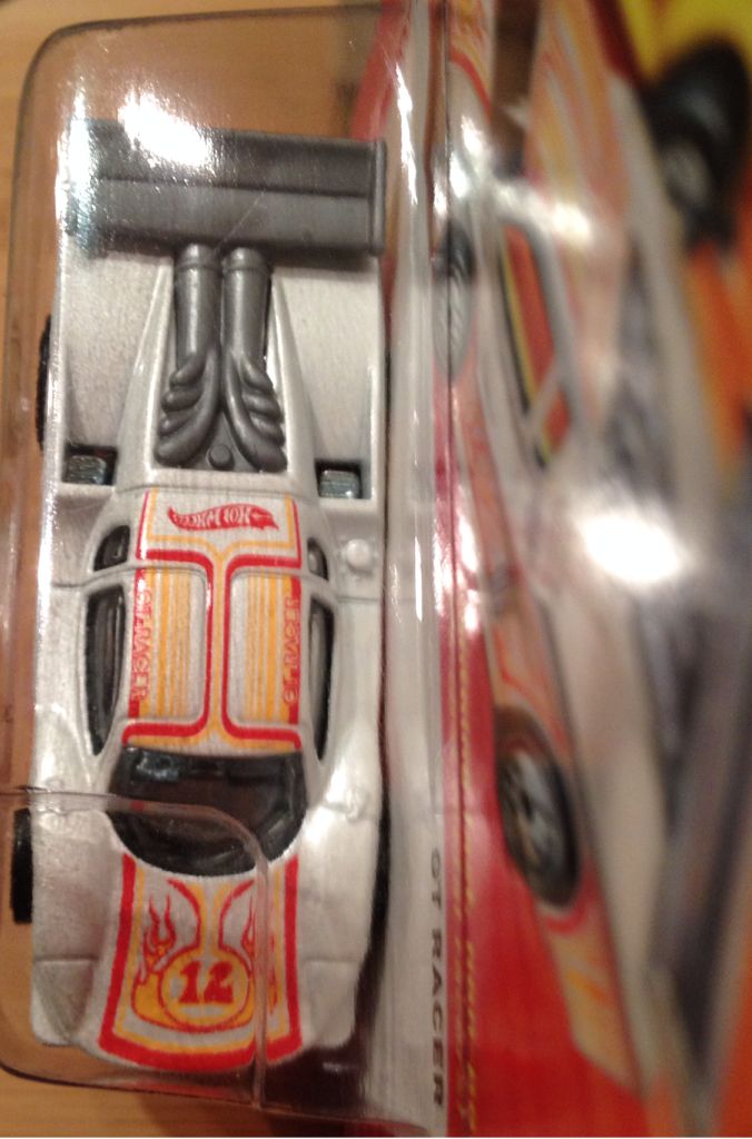 GT Racer Hot Ones - The Hot Ones toy car collectible - Main Image 2