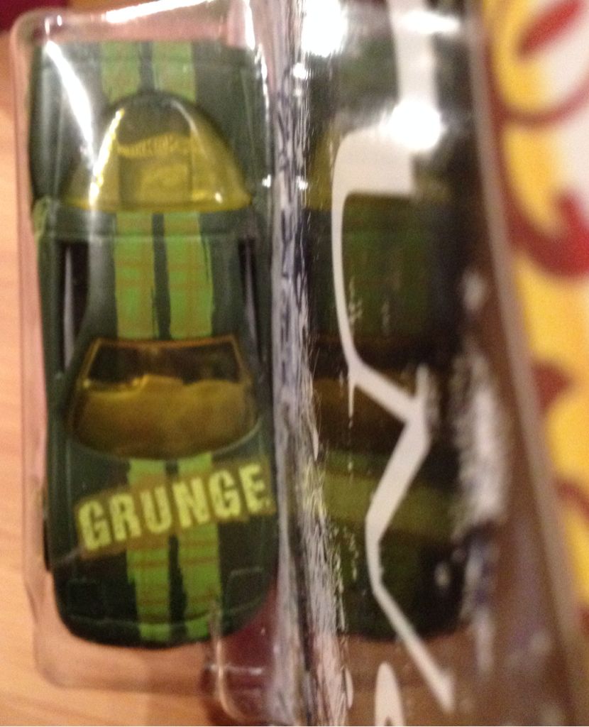 ’97 Corvette - HW Jukebox toy car collectible - Main Image 2