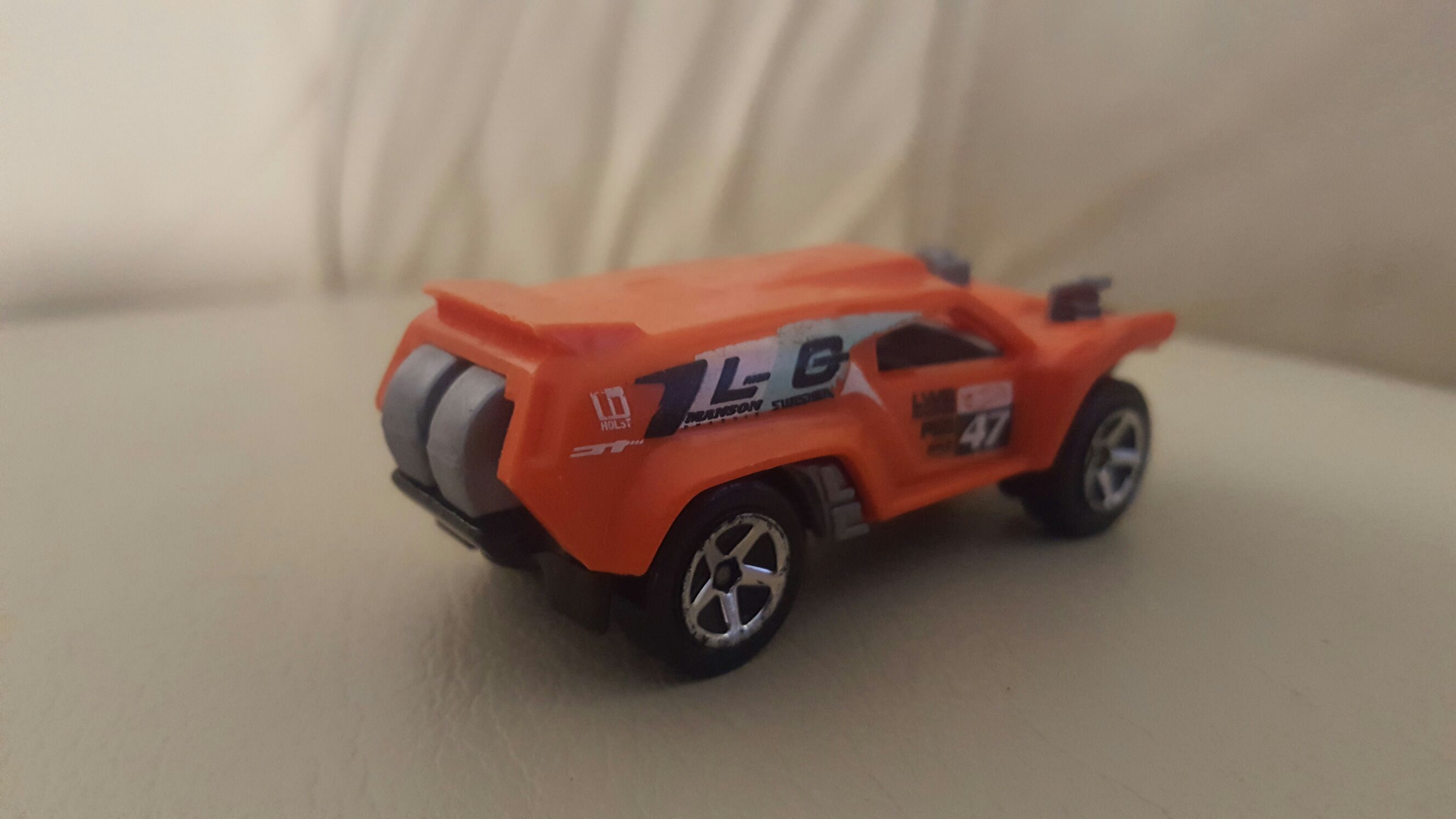 Land Crusher - 2014 HW Off-Road - Off Track toy car collectible - Main Image 2