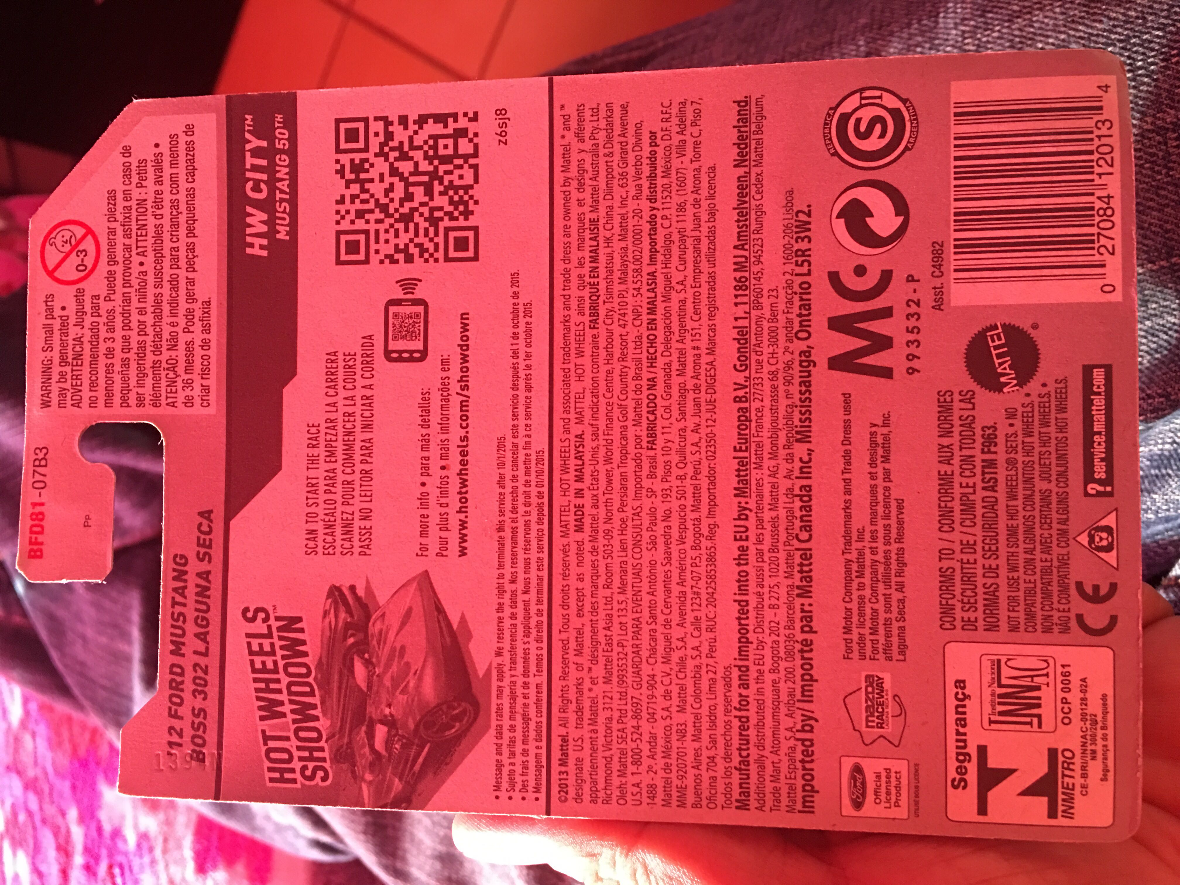 Ford Mustang Boss 302 Laguna Seca 2012  toy car collectible - Main Image 2