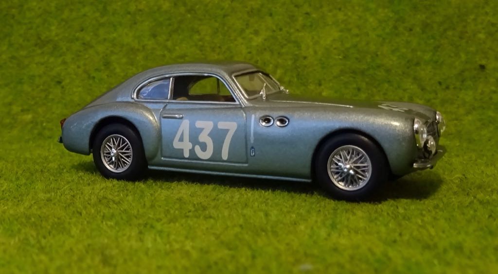 FIAT - 202 toy car collectible - Main Image 1