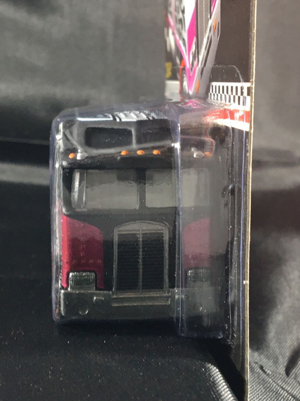 Thunder Roller - 2013 Hot Wheels Mail-In Series toy car collectible - Main Image 3