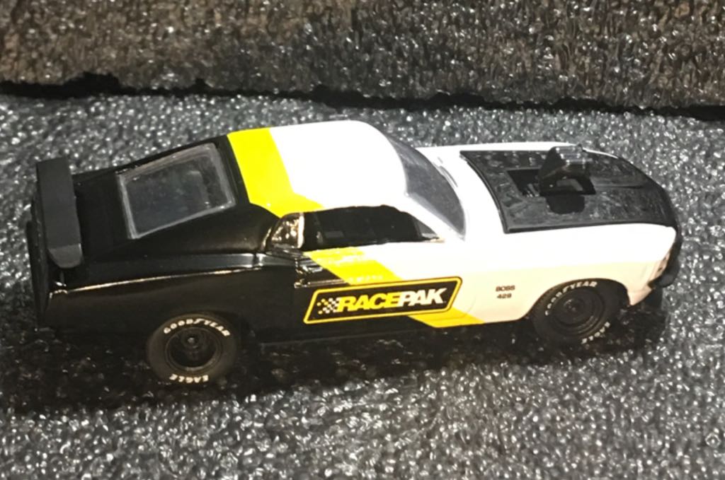 1970 Ford Mustang Boss 429 - M2 Auto-Drivers toy car collectible - Main Image 2
