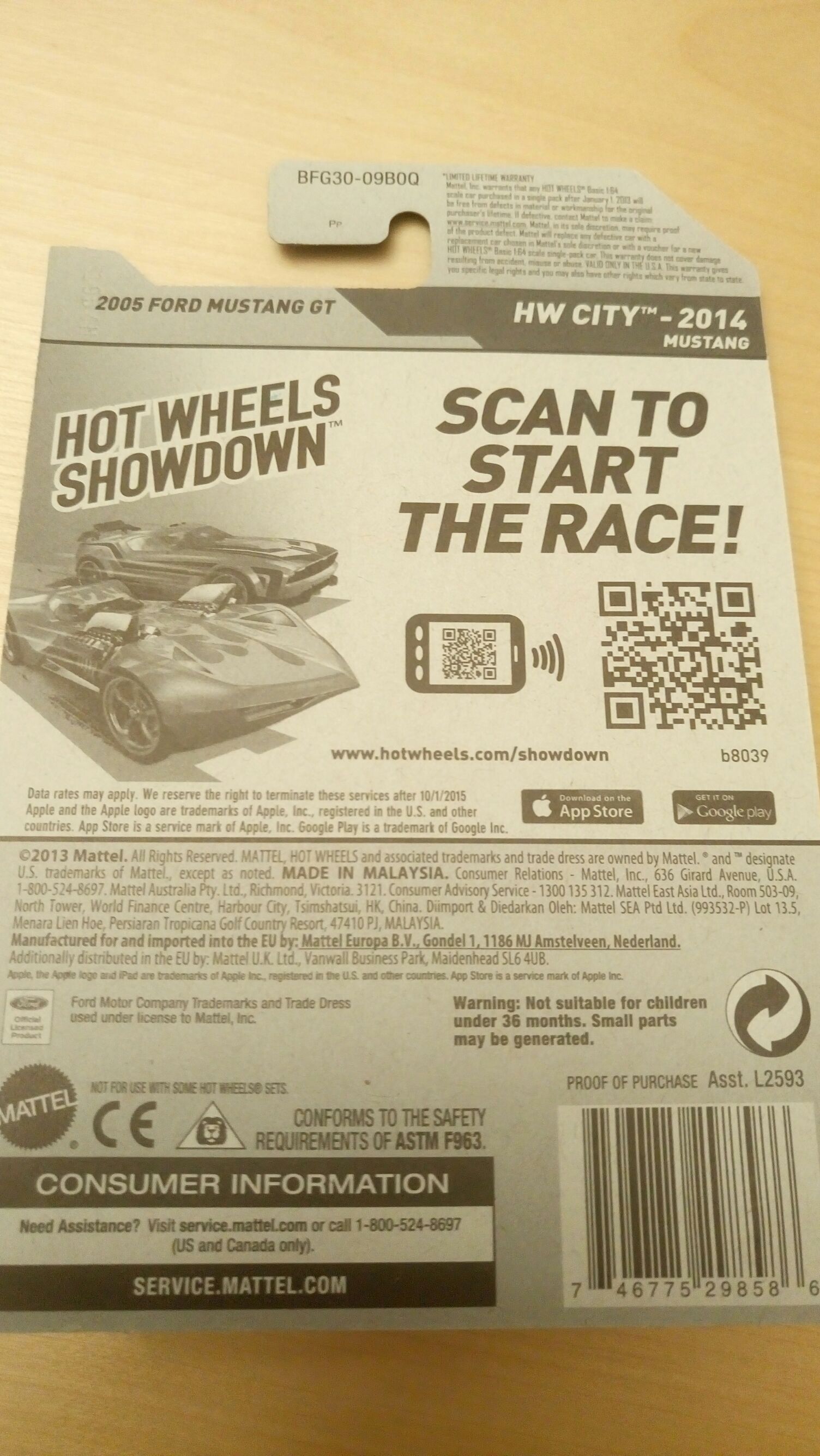 2005 Ford Mustang GT - HW City toy car collectible - Main Image 2