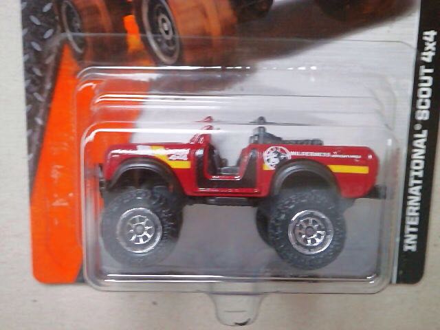 Matchbox International Scout 4x4 - MBX Explorers toy car collectible - Main Image 1