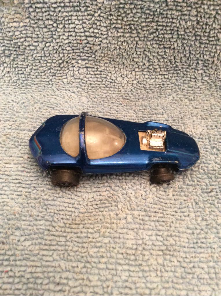 1967 Silouette - Sweet 16 toy car collectible - Main Image 2