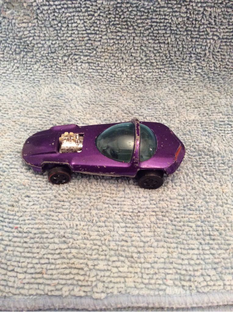 1967 Siloutte - Sweet 16 toy car collectible - Main Image 2
