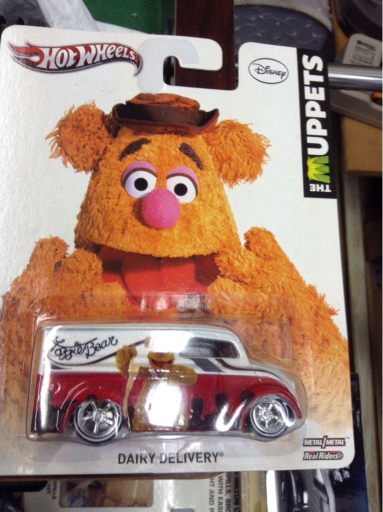 Dairy Delivery - The Muppets toy car collectible - Main Image 2