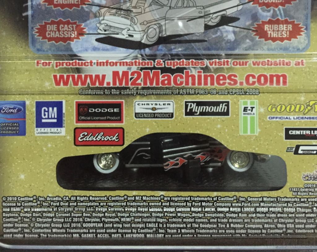 M2 1955 DeSoto Fireflite - Auto Dreams toy car collectible - Main Image 2