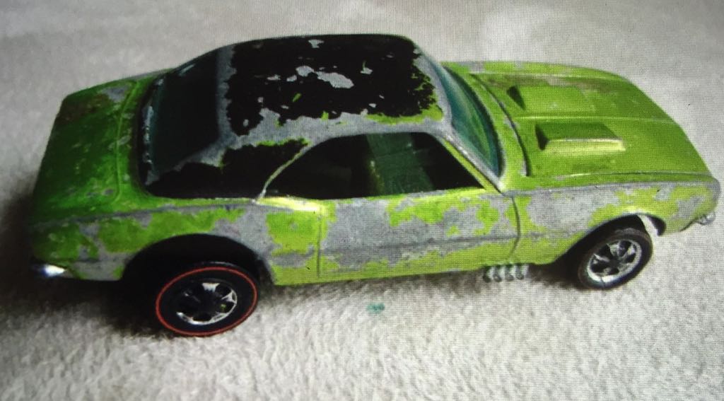 Camaro Lime  toy car collectible - Main Image 2