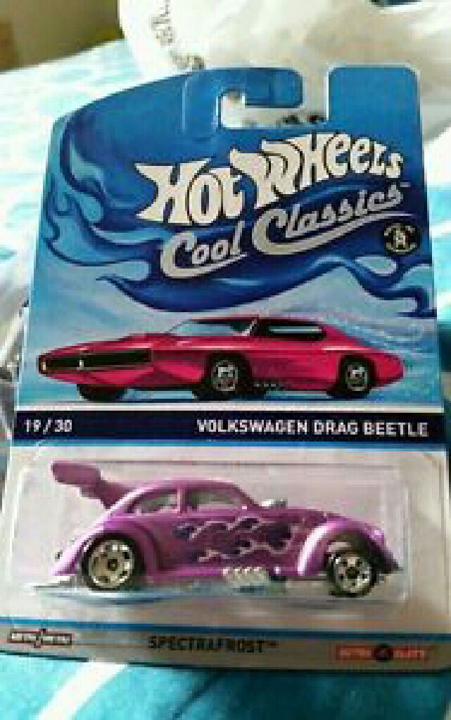 Hotwheels Cool Classics Volkswagen Drag Beetle - HW Cool Classics toy car collectible - Main Image 2