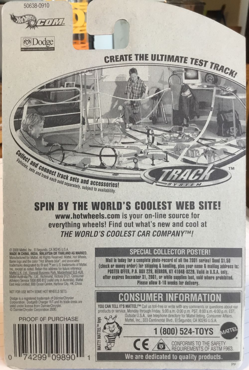 Dodge Charger R/T  toy car collectible - Main Image 2