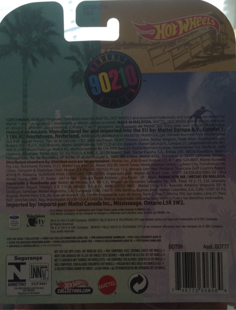 ’65 Mustang - 2014 Retro Entertainment Series toy car collectible - Main Image 2