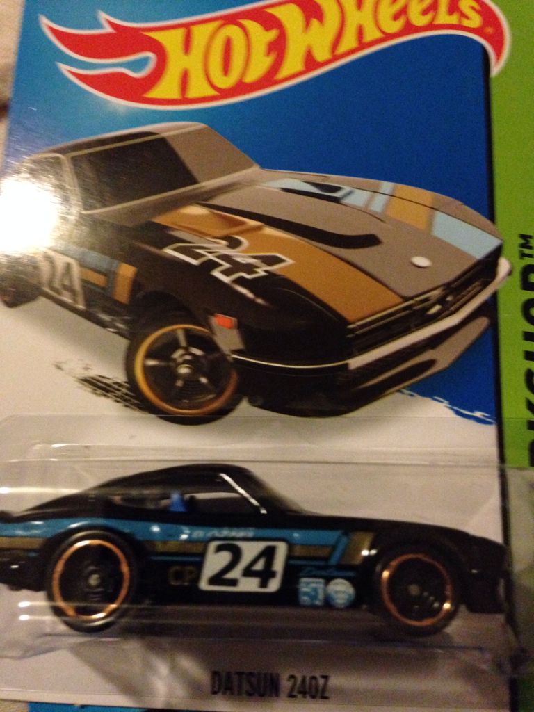 Datsun 240z - ’15 HW Workshop toy car collectible - Main Image 2