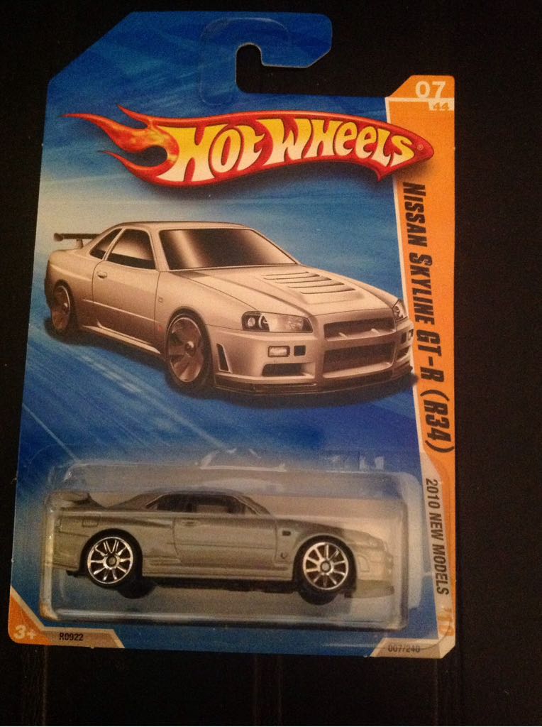 Nissan Skyline GT-R (R34) - 2010 New Models toy car collectible - Main Image 1