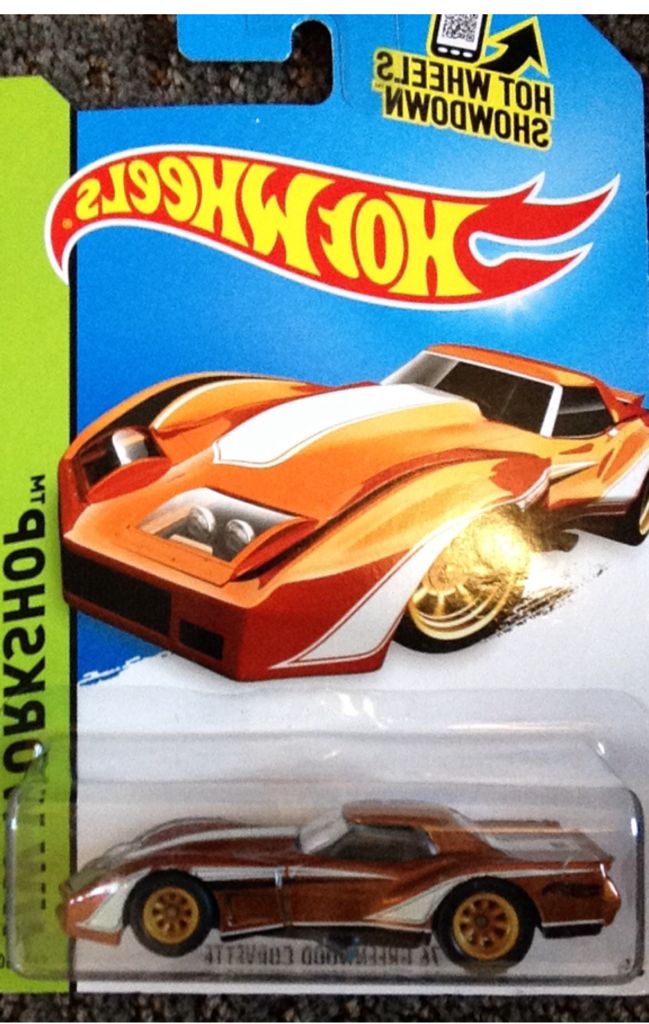 2014 Jeep Wrangler Rubicon X and Small Cargo Trailer