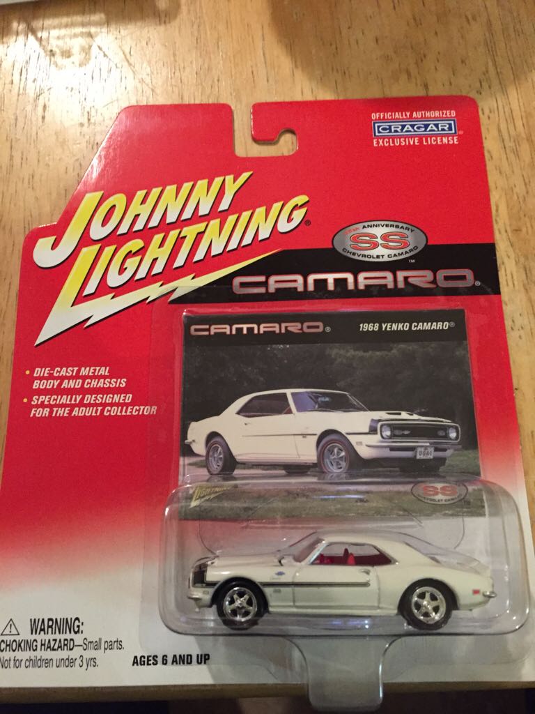 1968 Camaro SS  toy car collectible - Main Image 1