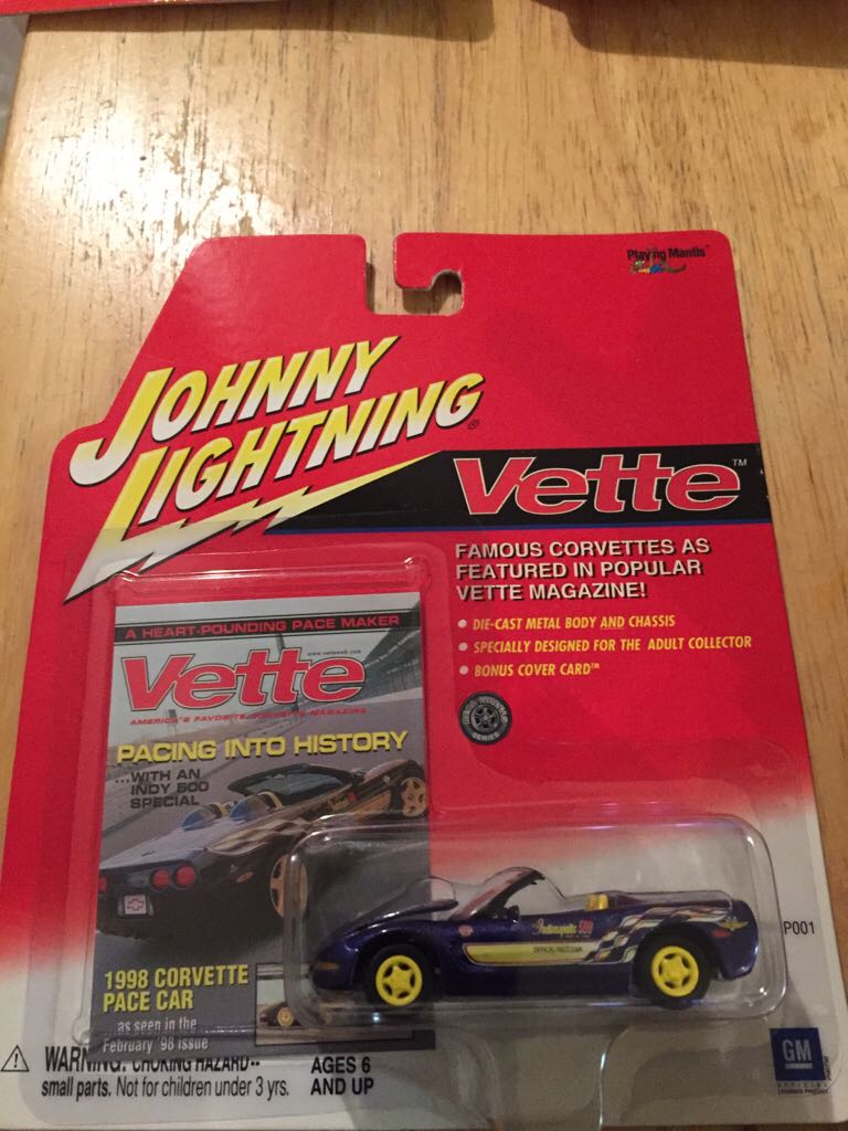 34 Chrysler Airflow - Muppets