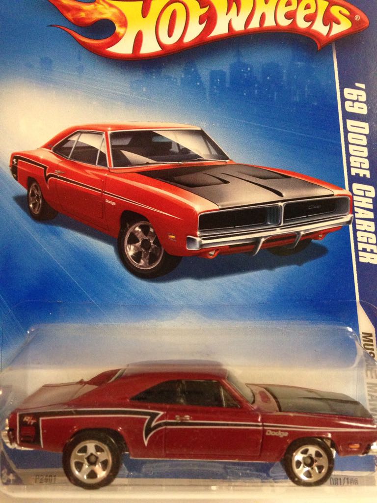’69 DODGE CHARGER - Muscle Mania ’09 toy car collectible - Main Image 1