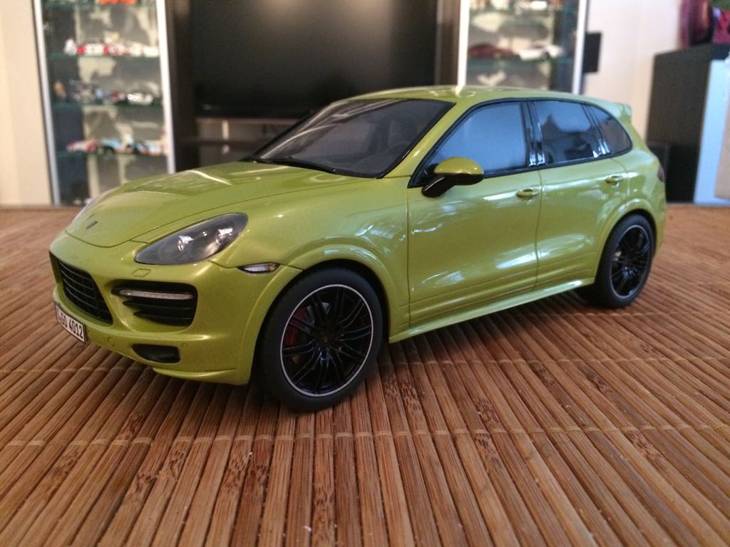 Porsche Cayenne Gts - Gt Spirit toy car collectible - Main Image 1