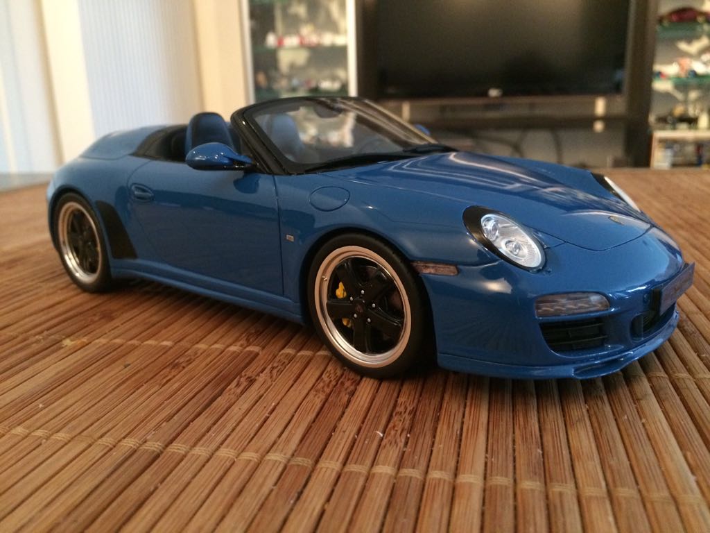 Porsche 997 Speedster  toy car collectible - Main Image 1
