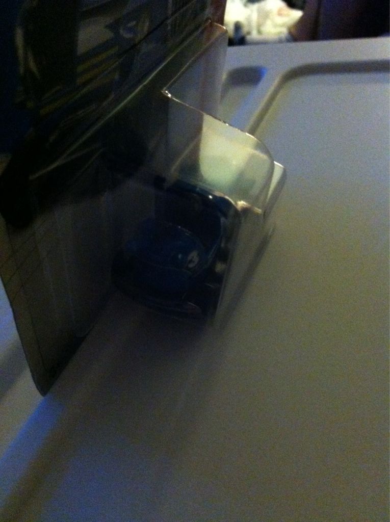 Bump Around - HW Racing toy car collectible - Main Image 2