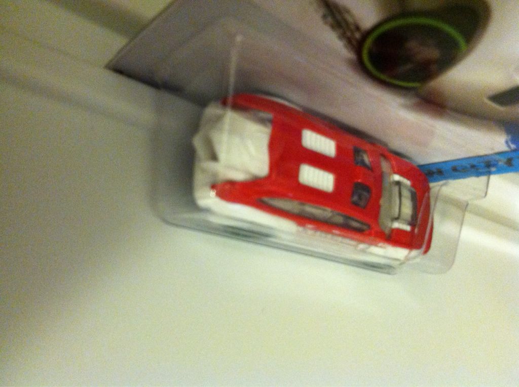 HW Pursuit - HW City toy car collectible - Main Image 2