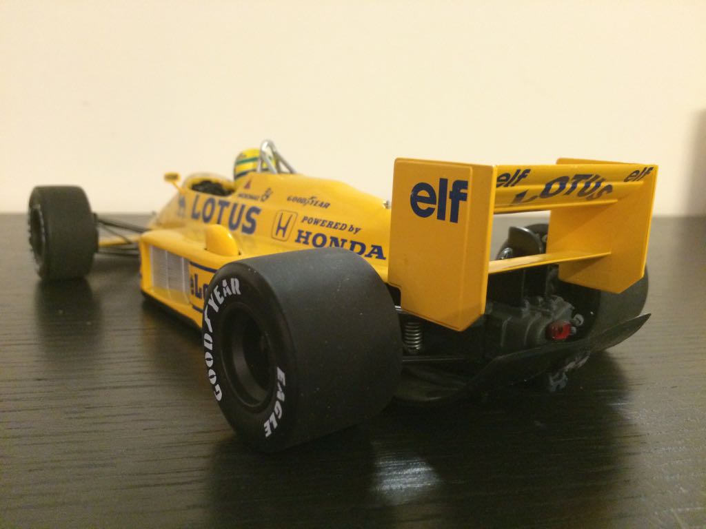 AS Lotus Camel 87 - Minichamps toy car collectible - Main Image 2