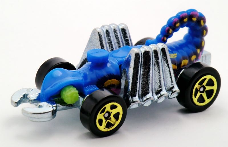 Eevil Weevil - 2013 HW City toy car collectible - Main Image 2