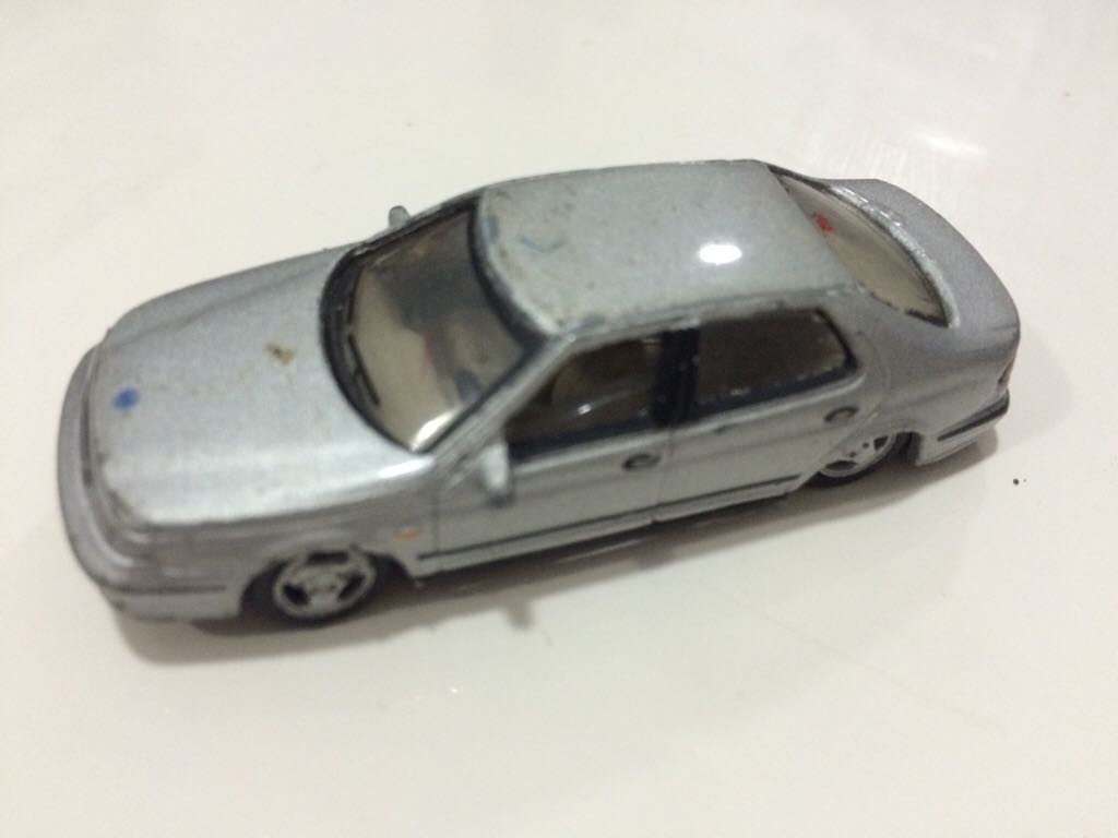 Saab 9-5 - Hongwell toy car collectible - Main Image 2